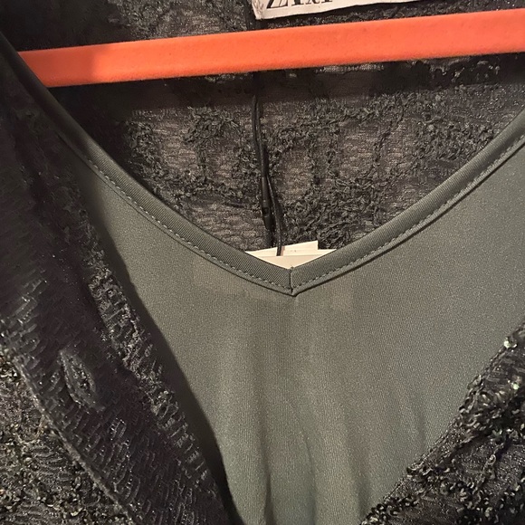 Limited edition sequin dress - Picture 4 of 5